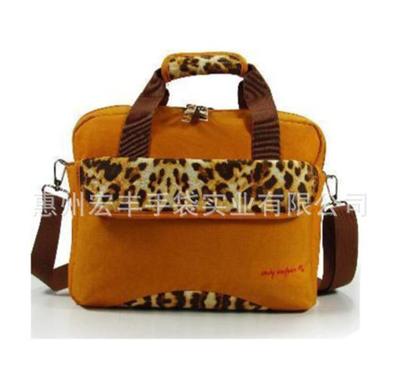 【廣東生產(chǎn)日韓名牌高檔休閑箱包手袋 工廠專業(yè)OEM代工加工生產(chǎn)】價格_廠家_圖片 -